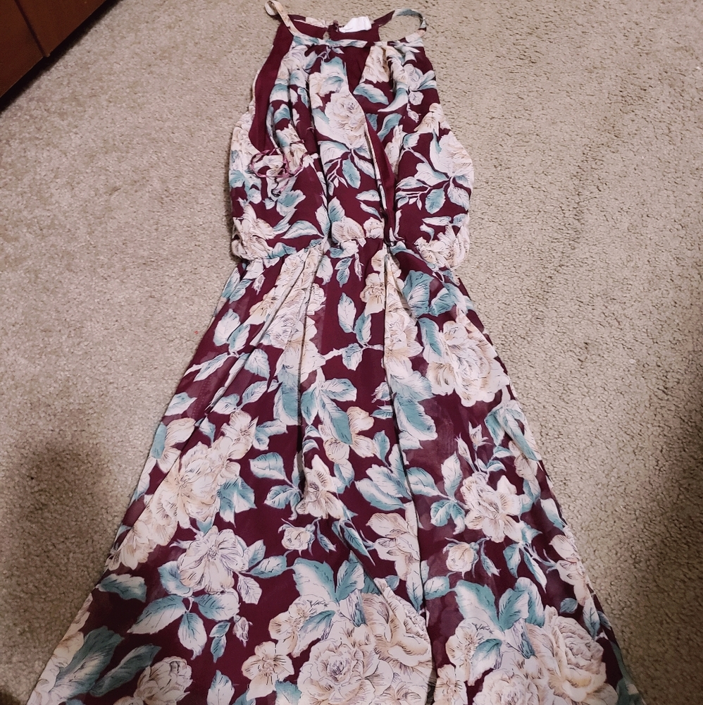Dress - Picture 2 of 2